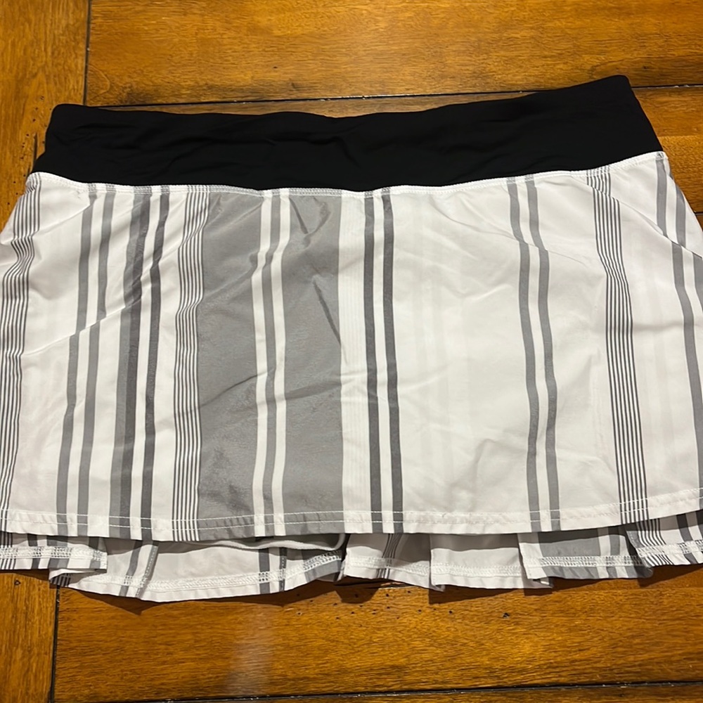 Lululemon golf skirt